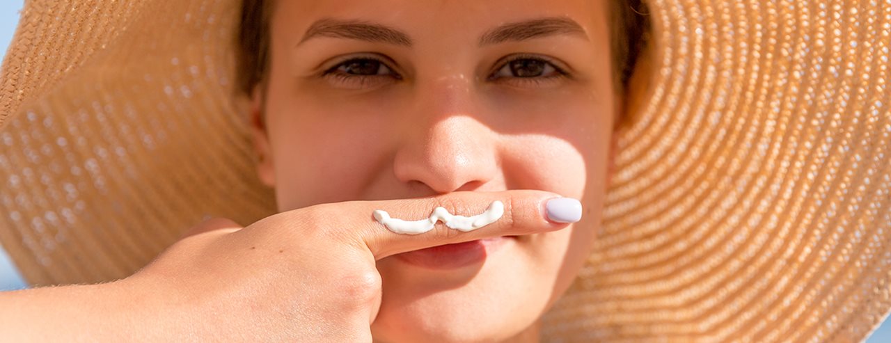 Sonnenschutz für die Lippen: Darauf kommt es laut Expertin an