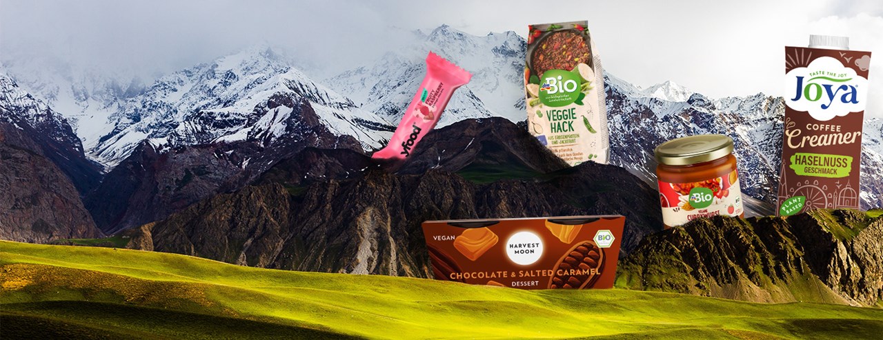 ACTIVE BEAUTY: dm Magazin für Beauty und Wohlbefinden plus Expertise vom dm friseur- & kosmetikstudio