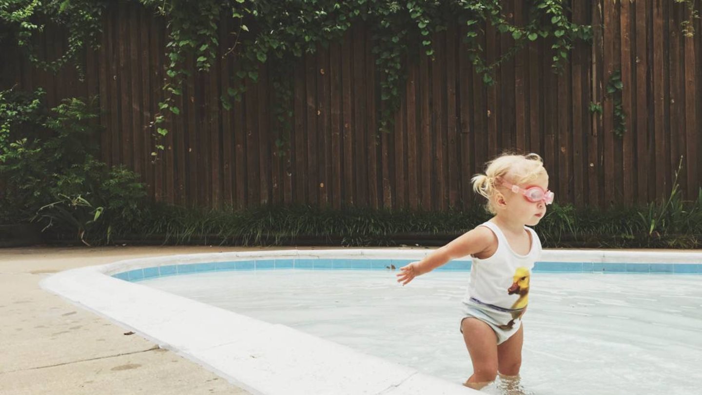 Babyschwimmen: Vor- und Nachteile