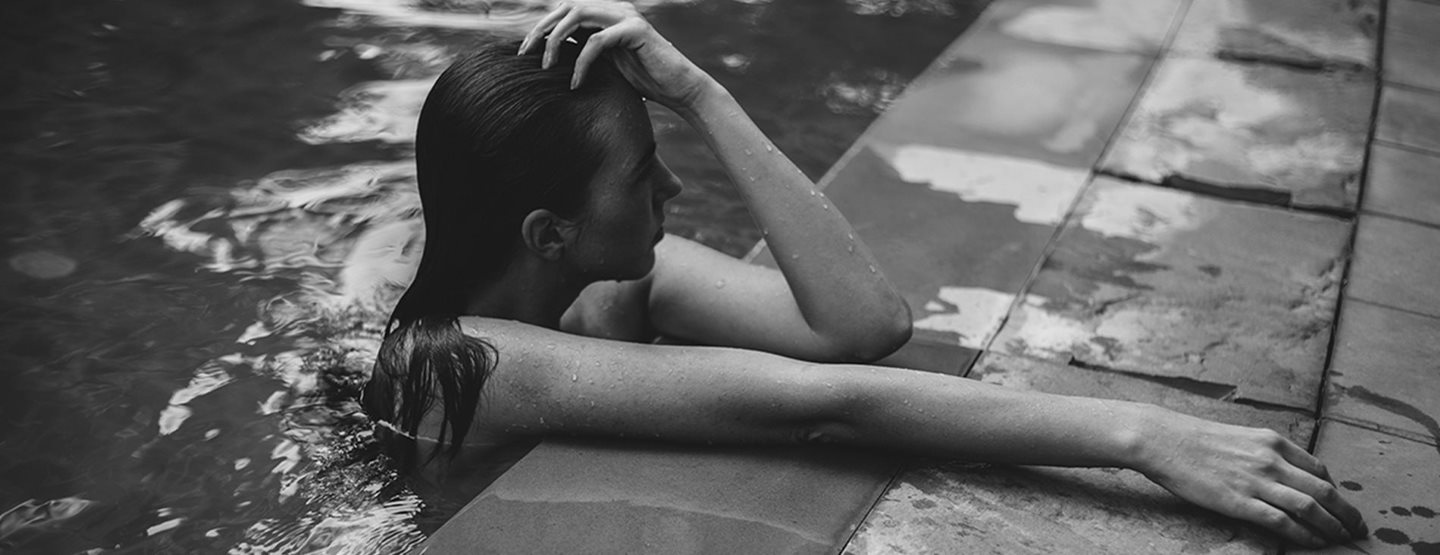 Wet-Hair-Look: So gelingt das coole Sommerstyling