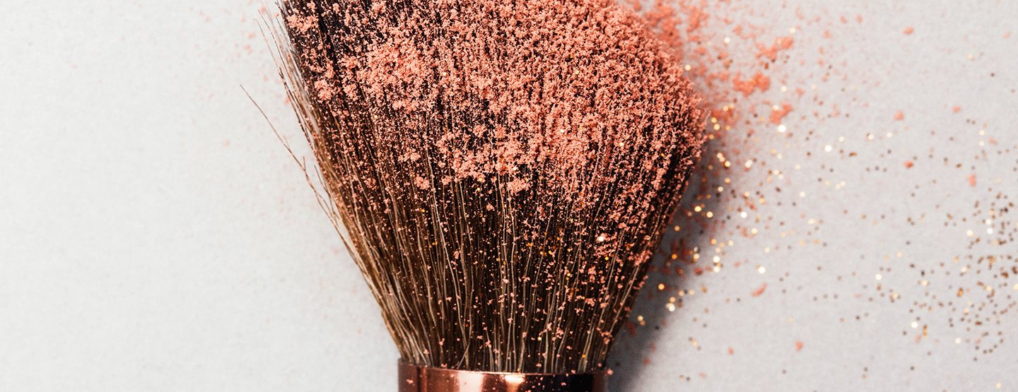 Bronzer auftragen: Die 4 größten Fehler