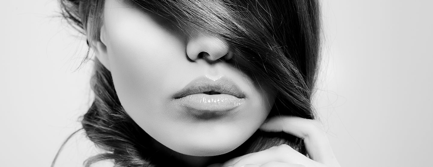 Gepflegte Haare: 4 Tipps für eine gesunde Kopfhaut