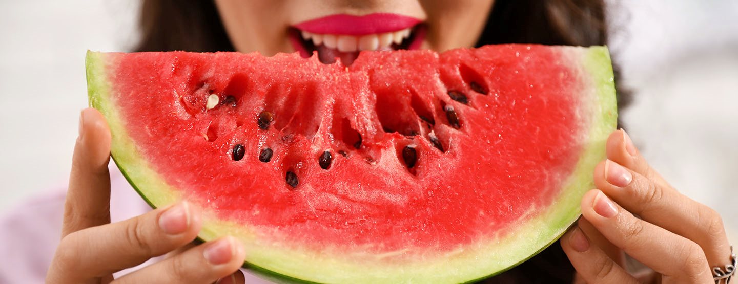Wassermelone: So wirkt sie in Make up und Pflege