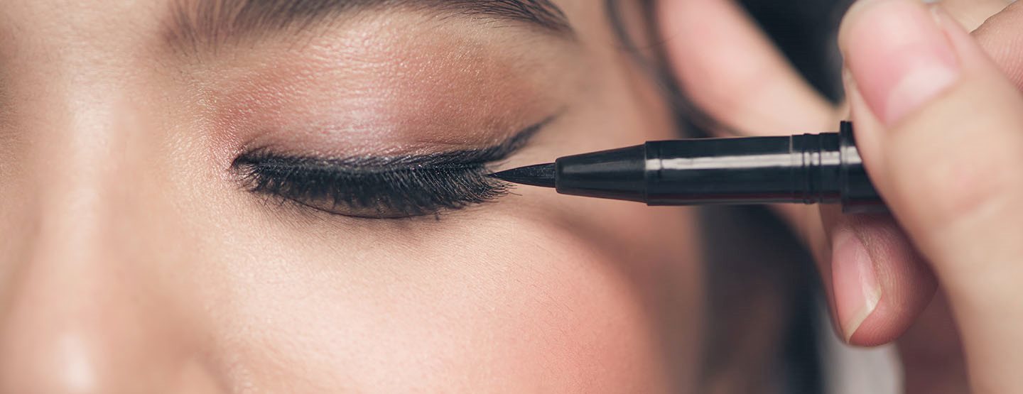 Eyeliner auftragen für Anfänger 