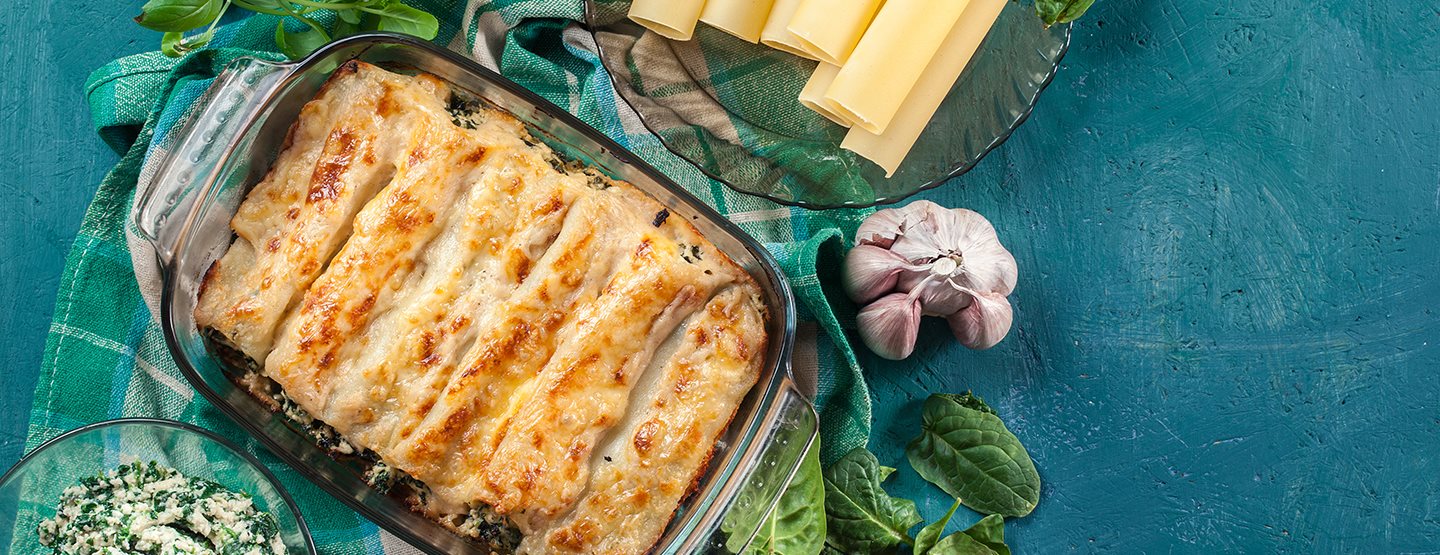 Goldbraun, knusprig und schmeckt der ganzen Familie: Nudelauflauf mit Gemüse  