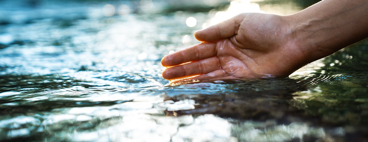 Geht der Welt das Trinkwasser aus? Ein Report über eine bedrohte Ressource