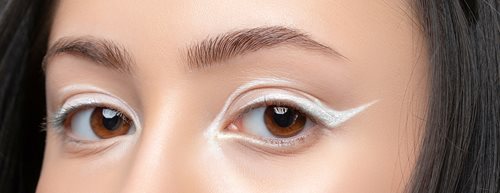 So tragen wir die neue Pantone Trendfarbe 2026 „Cloud Dancer“