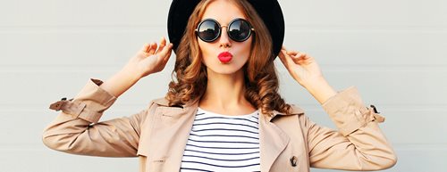 Fünf Tipps: So bleibt der Lippenstift kussecht!