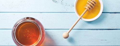 Veganer Honig: Die besten Alternativen für‘s Frühstück 