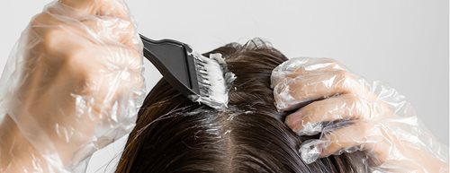 Haare tönen: So gelingt es zuhause in 8 einfachen Schritten