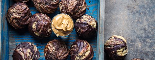 Muffins ohne Ei: Diese Schoko-Erdnussbutter-Muffins sind vegan und einfach köstlich