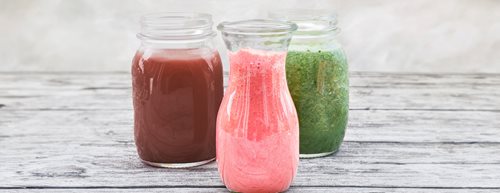 Smoothie-Rezepte: Diese 3 schmackhaften Frühstücksdrinks mixen wir uns jetzt!