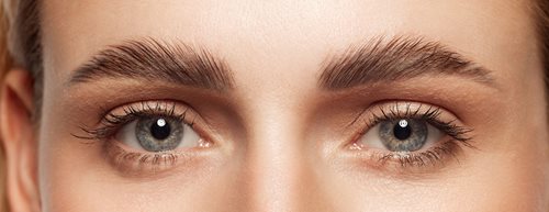Wimpernserum: 5 wirklich wichtige Fakten