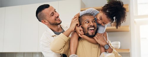 Schwule Väter: “Wir sind eine sehr klassische Familie“