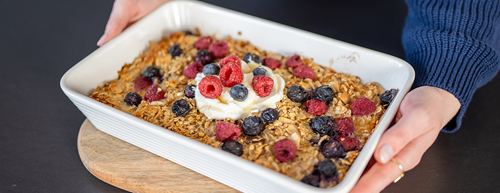 Baked Oats mit Beeren: Rezept für ein gesundes Frühstück