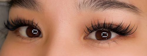 Magnetische Wimpern: Warum sich der Beauty-Trend lohnt
