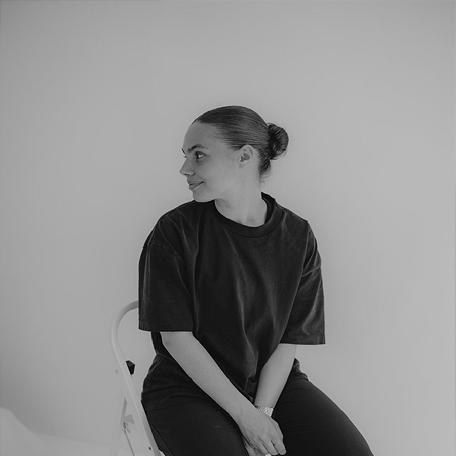 ACTIVE BEAUTY: dm Magazin für Beauty und Wohlbefinden plus Expertise vom dm friseur- & kosmetikstudio