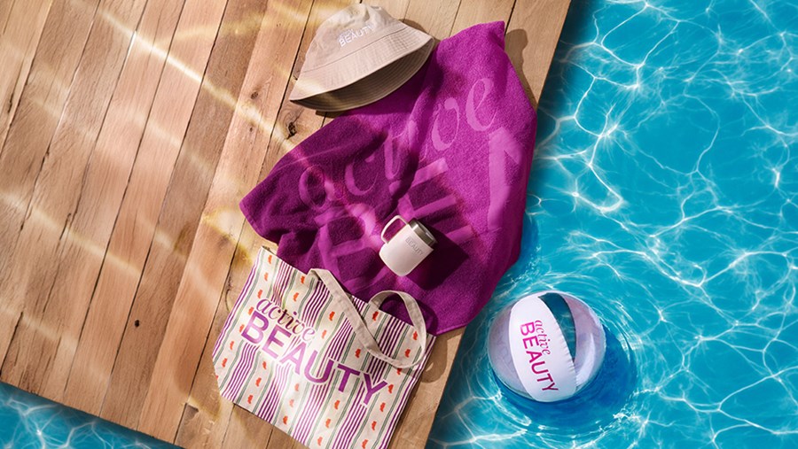 ACTIVE BEAUTY: dm Magazin für Beauty und Wohlbefinden plus Expertise vom dm friseur- & kosmetikstudio