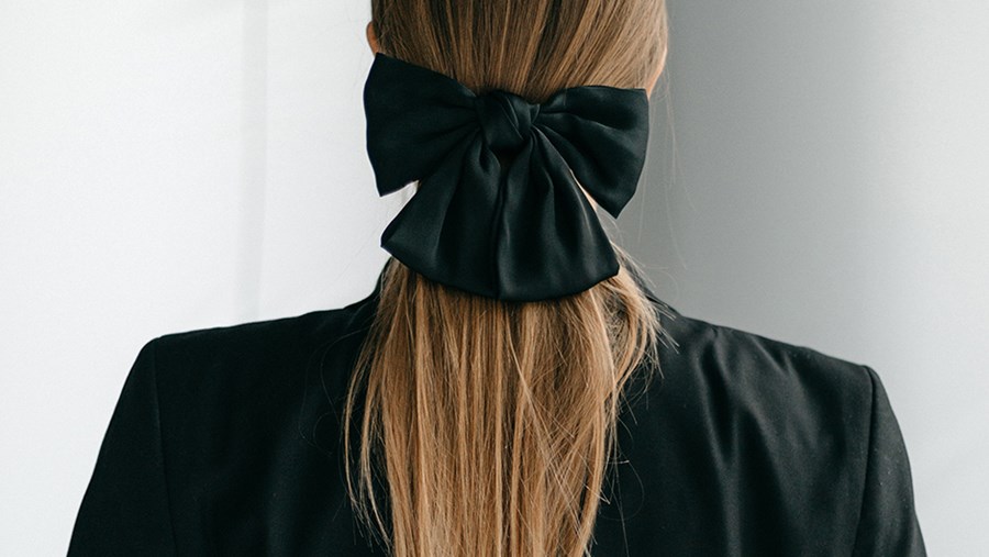 schöne festliche Frisuren mit Haarreif