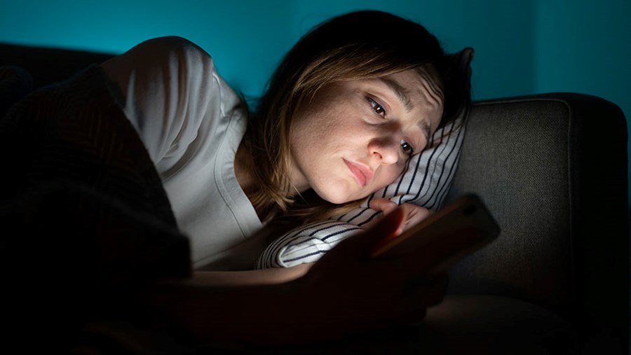 Schlechter Schlaf: Blaues Licht als Ursache