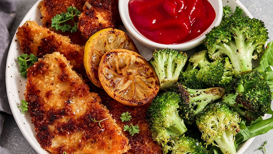 Vegane Schnitzel: Sellerie mit Brokkoli