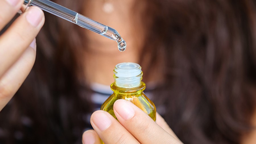 Flasche mit Serum