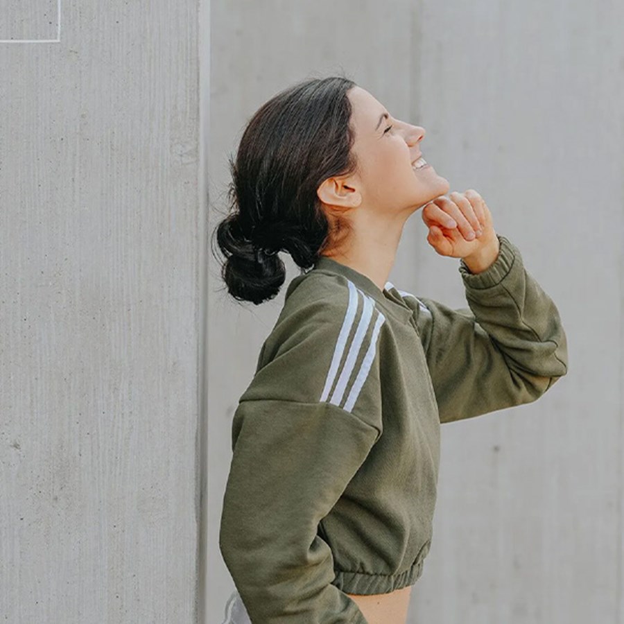 ACTIVE BEAUTY: dm Magazin für Beauty und Wohlbefinden plus Expertise vom dm friseur- & kosmetikstudio