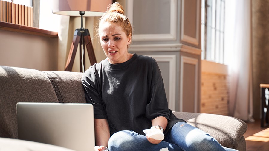ACTIVE BEAUTY: dm Magazin für Beauty und Wohlbefinden plus Expertise vom dm friseur- & kosmetikstudio