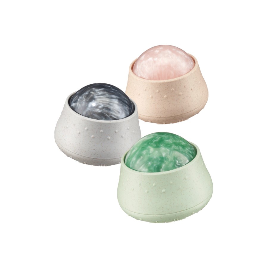 ACTIVE BEAUTY: dm Magazin für Beauty und Wohlbefinden plus Expertise vom dm friseur- & kosmetikstudio