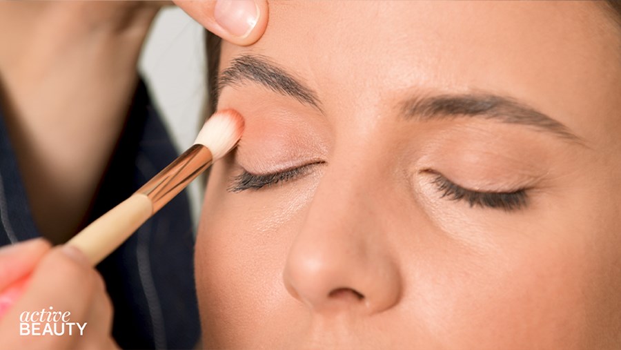 ACTIVE BEAUTY: dm Magazin für Beauty und Wohlbefinden plus Expertise vom dm friseur- & kosmetikstudio