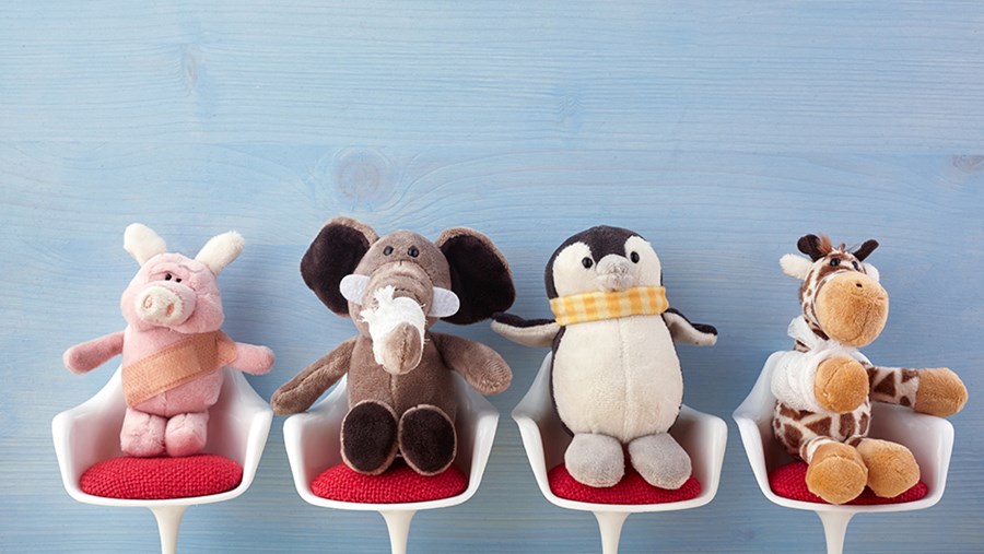 ACTIVE BEAUTY: dm Magazin für Beauty und Wohlbefinden plus Expertise vom dm friseur- & kosmetikstudio