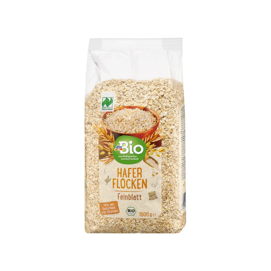 ACTIVE BEAUTY: dm Magazin für Beauty und Wohlbefinden plus Expertise vom dm friseur- & kosmetikstudio