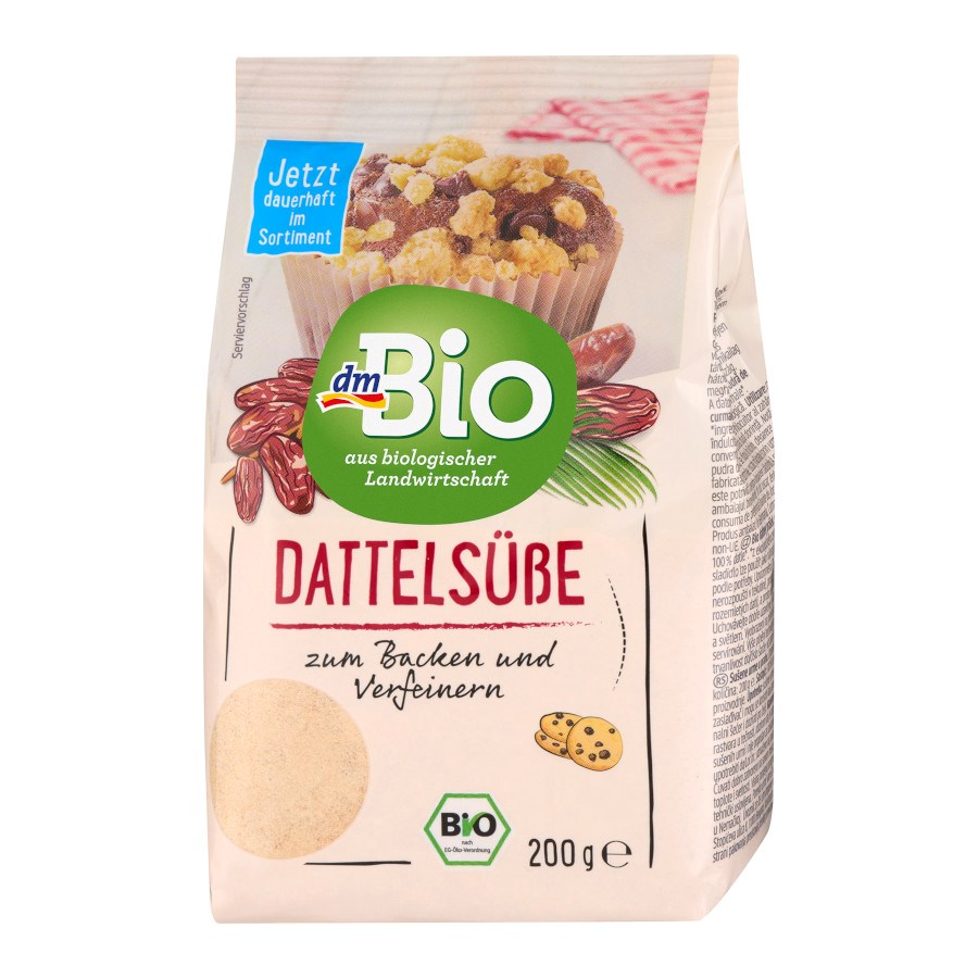 ACTIVE BEAUTY: dm Magazin für Beauty und Wohlbefinden plus Expertise vom dm friseur- & kosmetikstudio