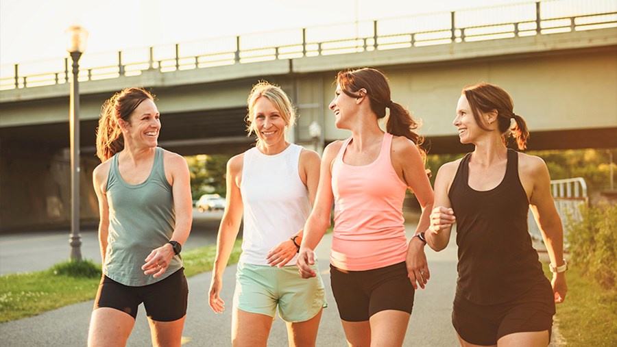 ACTIVE BEAUTY: dm Magazin für Beauty und Wohlbefinden plus Expertise vom dm friseur- & kosmetikstudio