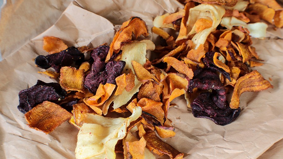 ACTIVE BEAUTY: dm Magazin für Beauty und Wohlbefinden plus Expertise vom dm friseur- & kosmetikstudio