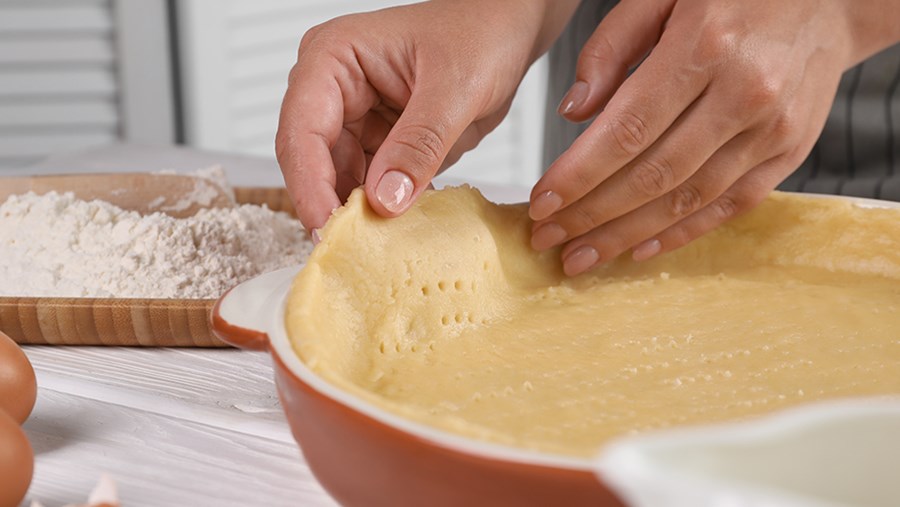 ACTIVE BEAUTY: dm Magazin für Beauty und Wohlbefinden plus Expertise vom dm friseur- & kosmetikstudio