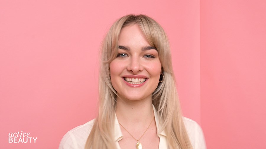 ACTIVE BEAUTY: dm Magazin für Beauty und Wohlbefinden plus Expertise vom dm friseur- & kosmetikstudio