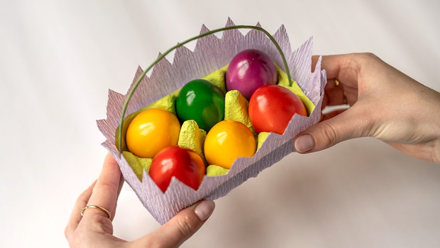 ACTIVE BEAUTY: dm Magazin für Beauty und Wohlbefinden plus Expertise vom dm friseur- & kosmetikstudio