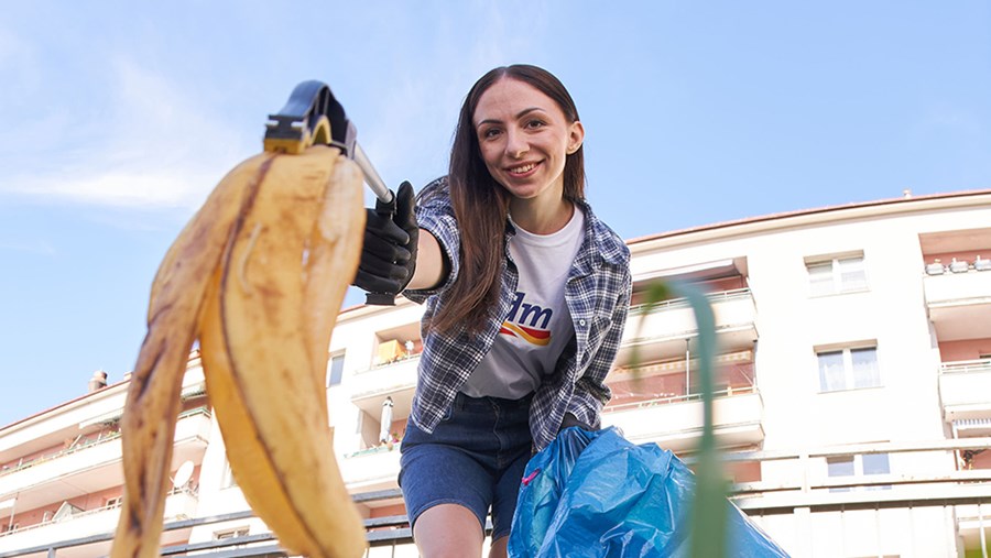 ACTIVE BEAUTY: dm Magazin für Beauty und Wohlbefinden plus Expertise vom dm friseur- & kosmetikstudio