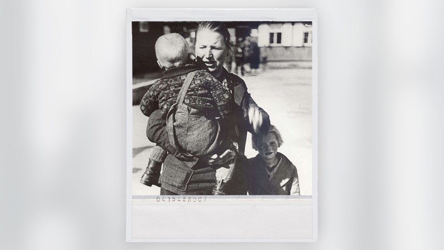 ACTIVE BEAUTY: dm Magazin für Beauty und Wohlbefinden plus Expertise vom dm friseur- & kosmetikstudio