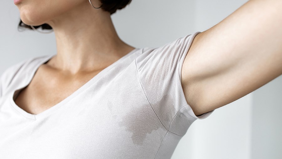 ACTIVE BEAUTY: dm Magazin für Beauty und Wohlbefinden plus Expertise vom dm friseur- & kosmetikstudio