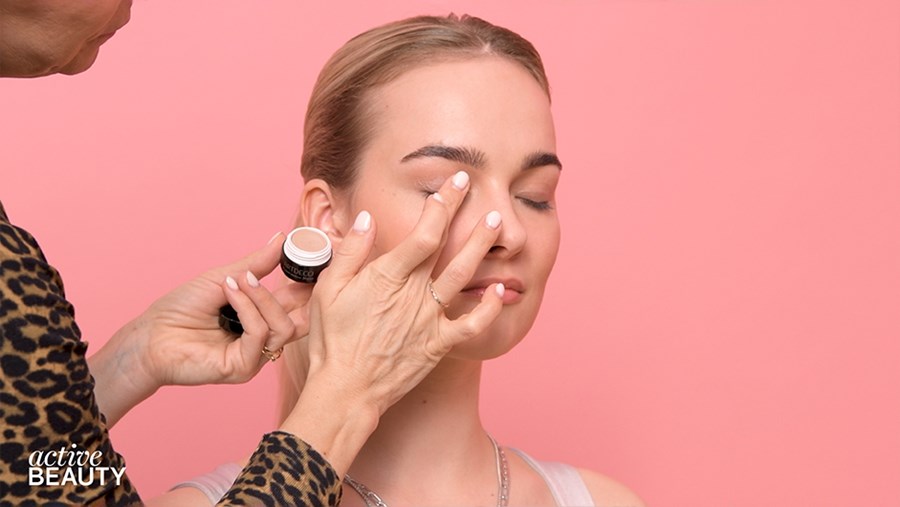 ACTIVE BEAUTY: dm Magazin für Beauty und Wohlbefinden plus Expertise vom dm friseur- & kosmetikstudio