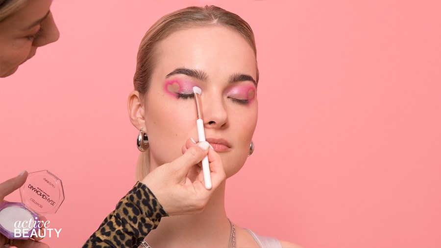 ACTIVE BEAUTY: dm Magazin für Beauty und Wohlbefinden plus Expertise vom dm friseur- & kosmetikstudio