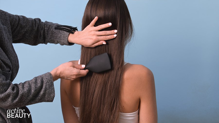 ACTIVE BEAUTY: dm Magazin für Beauty und Wohlbefinden plus Expertise vom dm friseur- & kosmetikstudio